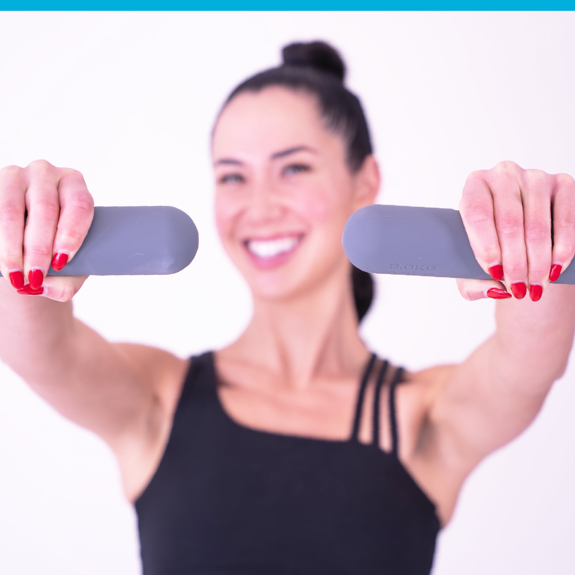 HAND WEIGHTS - 2KG/4.4LB